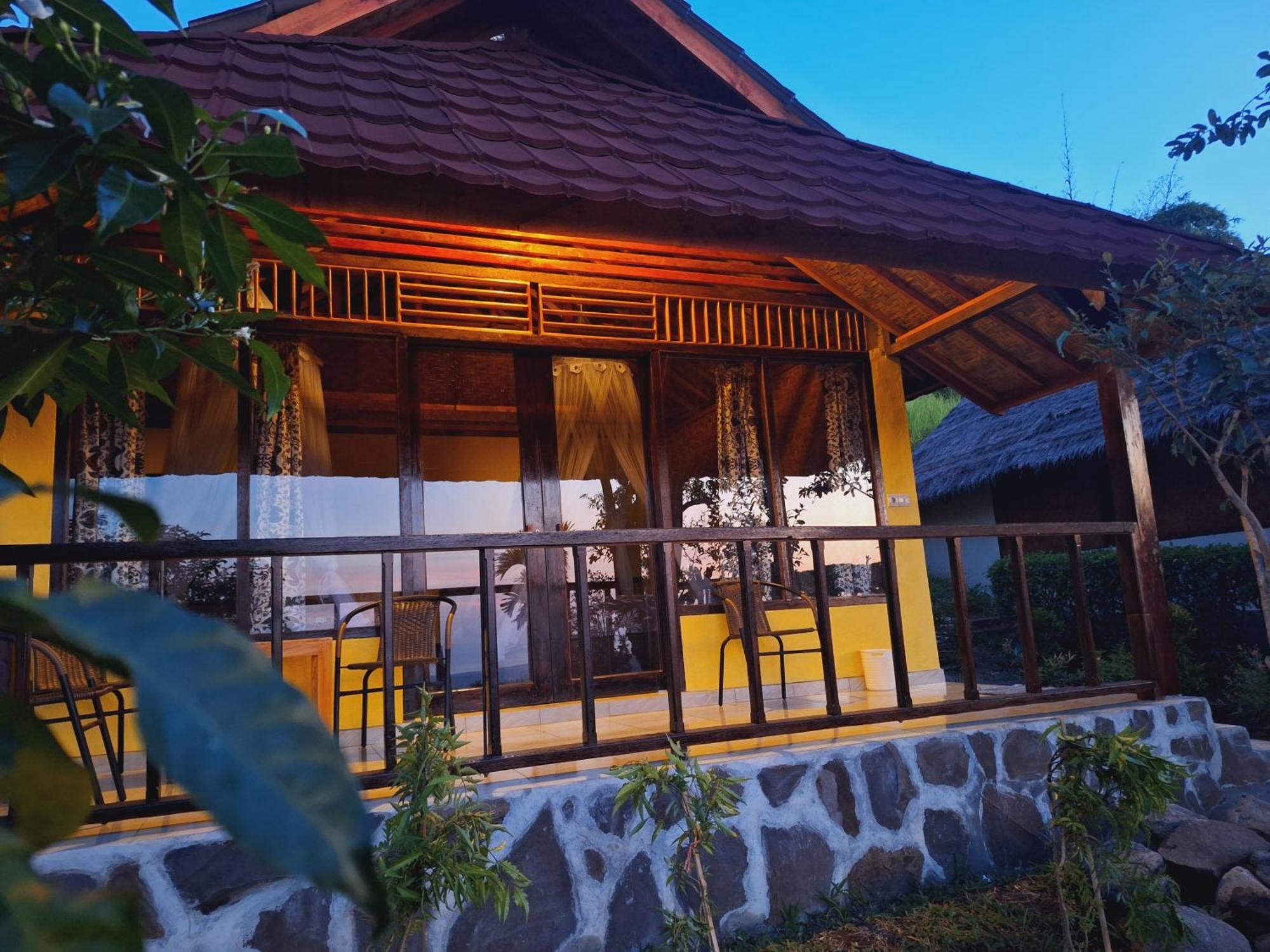 Готель Rinjani Mountain Garden Bayan Екстер'єр фото